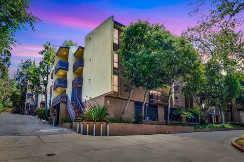 $450,000 - 2Br/2Ba -  for Sale in Mission Valley, San Diego