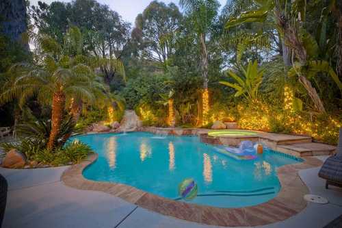 $2,199,999 - 4Br/3Ba -  for Sale in Willows, San Diego