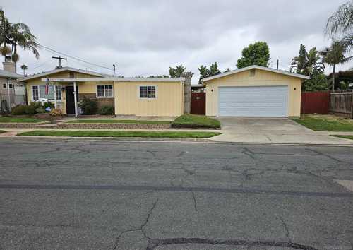 $1,100,000 - 3Br/2Ba -  for Sale in Clairemont, San Diego