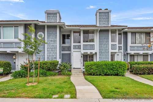 $840,000 - 2Br/2Ba -  for Sale in Carlsbad Crest, Carlsbad