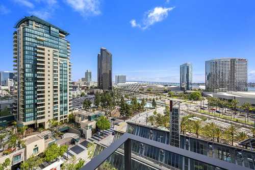 $1,950,000 - 2Br/3Ba -  for Sale in Marina District / Downtown, San Diego