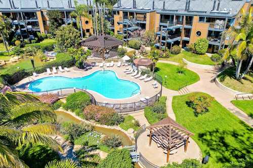 $875,000 - 2Br/2Ba -  for Sale in Windsong Cove, Carlsbad