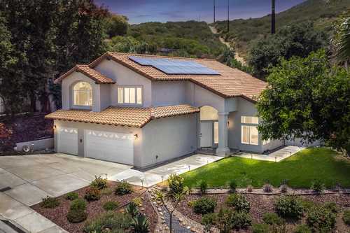 $1,649,000 - 5Br/3Ba -  for Sale in Rancho Bernardo, San Diego