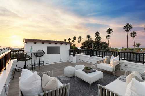 $5,600,000 - 5Br/5Ba -  for Sale in Windansea, La Jolla