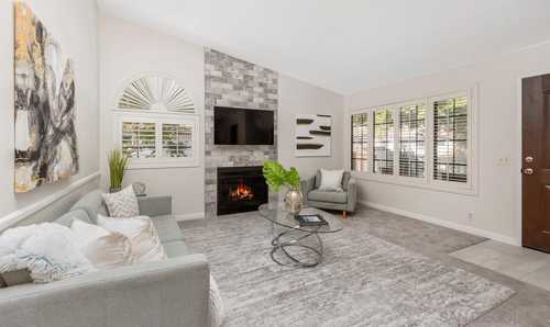 $815,000 - 2Br/2Ba -  for Sale in La Jolla Colony, San Diego