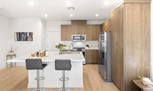 $1,079,000 - 3Br/3Ba -  for Sale in 3 Roots, San Diego