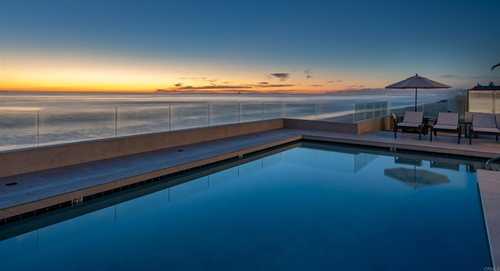 $4,588,000 - 3Br/3Ba -  for Sale in The Beach, Carlsbad