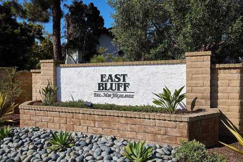 $1,100,000 - 2Br/3Ba -  for Sale in East Bluff, San Diego