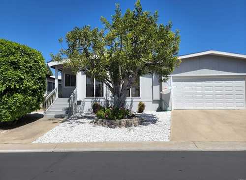 $330,000 - 2Br/2Ba -  for Sale in Santee