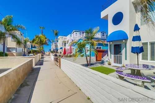 $1,569,000 - 2Br/3Ba -  for Sale in Mission Beach, San Diego