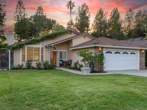 $775,000 - 4Br/2Ba -  for Sale in Central, Fallbrook