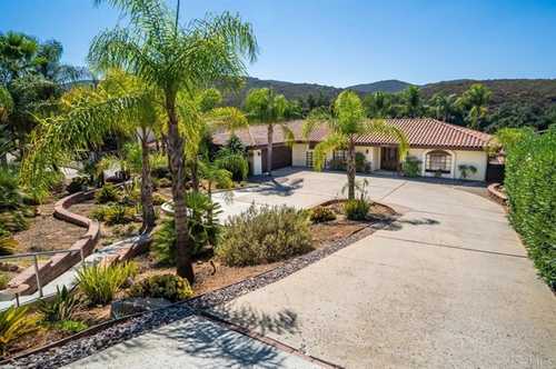 $784,900 - 3Br/2Ba -  for Sale in Sdce, Ramona
