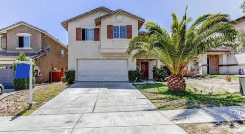 $700,000 - 4Br/3Ba -  for Sale in San Diego