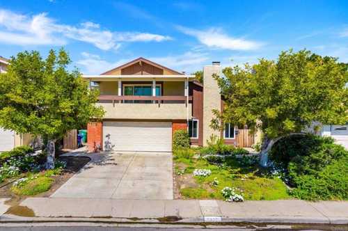 $1,049,000 - 4Br/3Ba -  for Sale in San Diego
