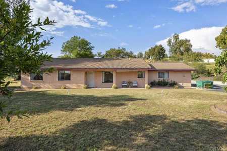 $789,000 - 3Br/2Ba -  for Sale in Valley Center