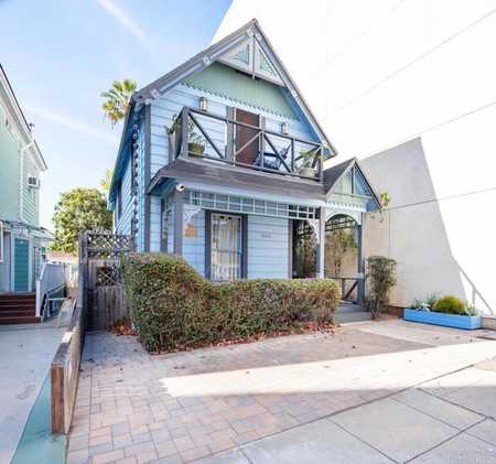 $1,595,000 - 3Br/2Ba -  for Sale in Little Italy, San Diego