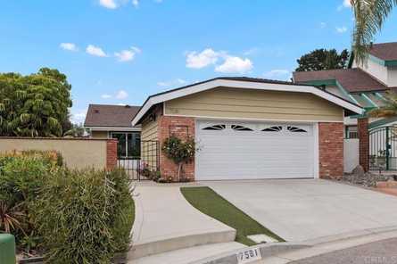 $950,000 - 3Br/2Ba -  for Sale in Shady Hollow, Carlsbad