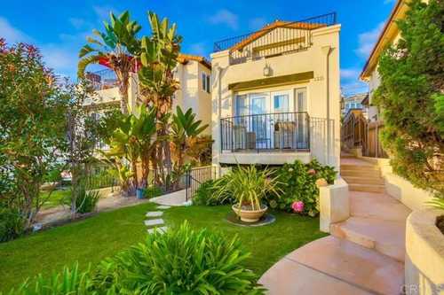 $2,600,000 - 3Br/4Ba -  for Sale in Cardiff By The Sea