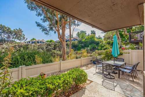 $850,000 - 2Br/2Ba -  for Sale in Country View Collection, Encinitas
