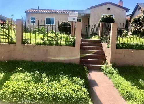$1,100,000 - 7Br/4Ba -  for Sale in Logan Heights, San Diego