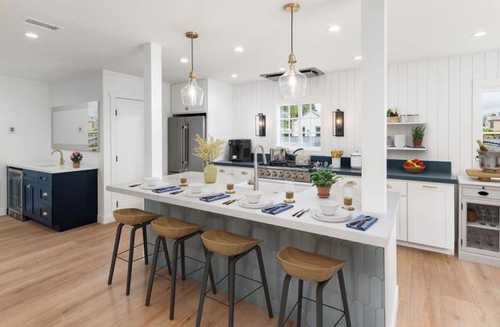 $2,495,000 - 4Br/3Ba -  for Sale in Carlsbad