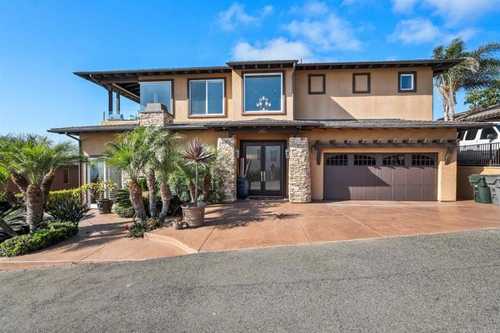 $4,950,000 - 4Br/3Ba -  for Sale in Cardiff By The Sea