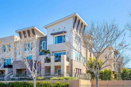$1,375,000 - 3Br/4Ba -  for Sale in Carlsbad