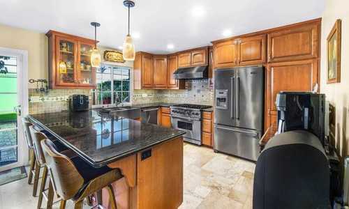 $925,000 - 3Br/3Ba -  for Sale in Carlsbad