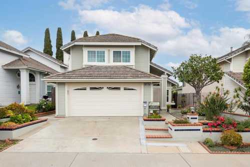 $1,075,000 - 3Br/3Ba -  for Sale in San Diego