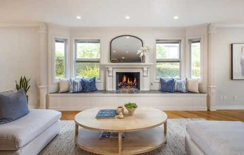 $1,595,000 - 2Br/3Ba -  for Sale in Barrington Place, Carlsbad