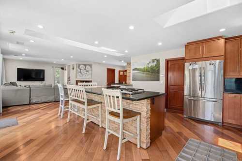 $1,150,000 - 2Br/2Ba -  for Sale in Stonehaven, Clairemont Mesa