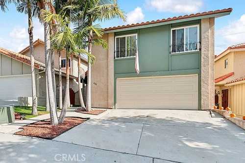 $1,095,000 - 4Br/3Ba -  for Sale in Carlsbad