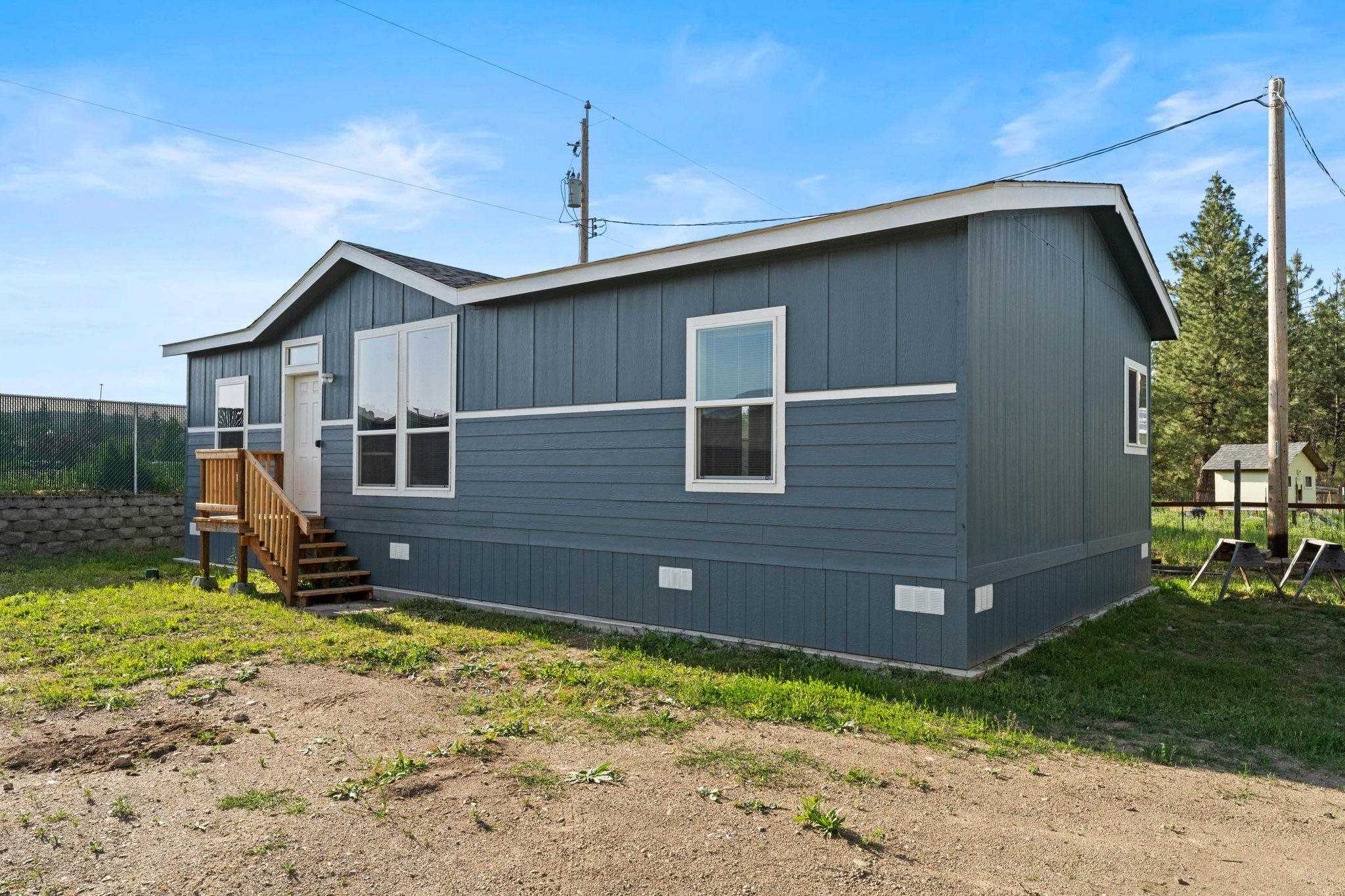 View Spokane, WA 99218 mobile home