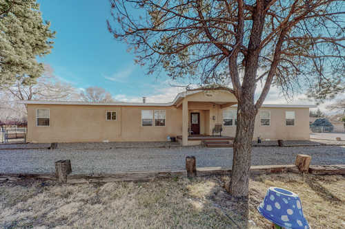 $295,000 - 4Br/2Ba -  for Sale in Subd Lands Of Robert M Helmick Tract 2a 0.98 And 2, Los Lunas
