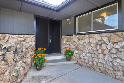 $525,000 - 4Br/3Ba -  for Sale in Four Hills Village, Albuquerque