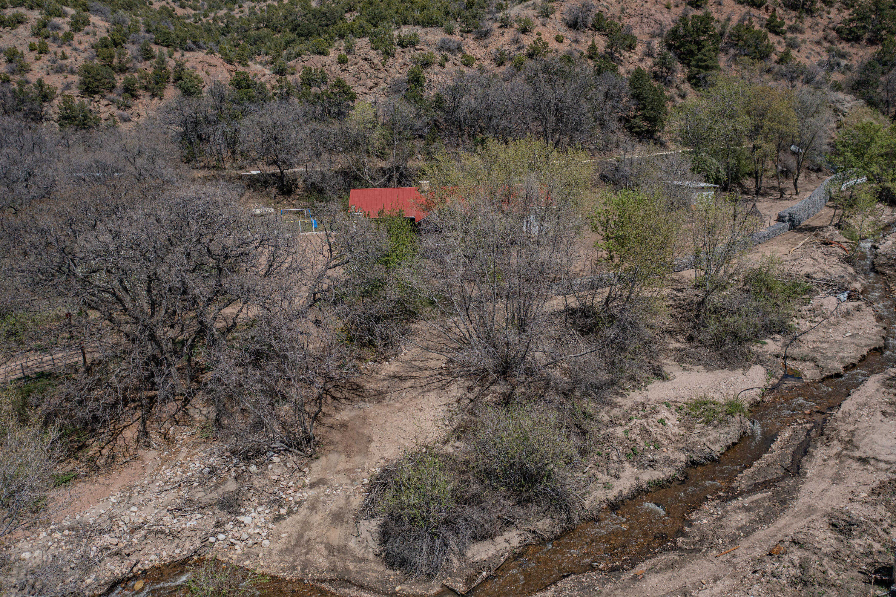View Santa Fe, NM 87506 property