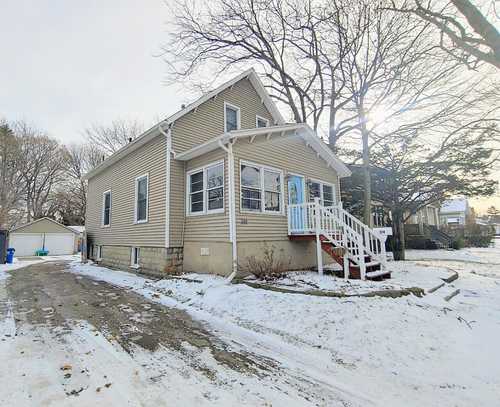$234,000 - 4Br/2Ba -  for Sale in Grand Haven
