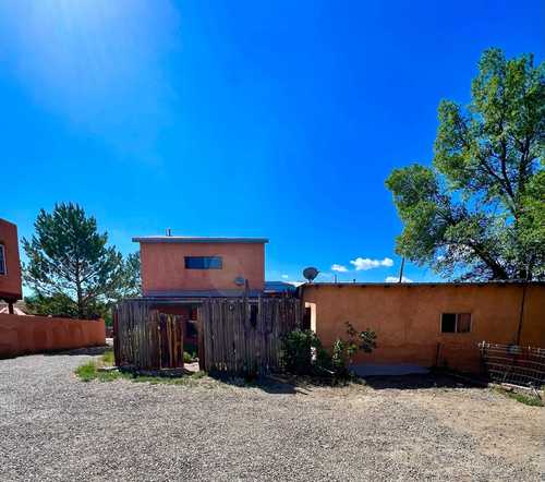 $699,000 - 3Br/3Ba -  for Sale in None, Taos