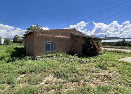 $125,000 - 2Br/1Ba -  for Sale in Other, Ranchos De Taos
