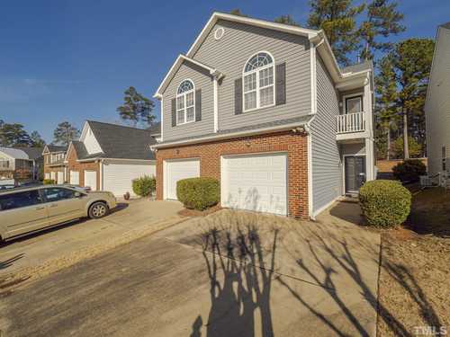 $260,000 - 3Br/3Ba -  for Sale in Hedingham, Raleigh