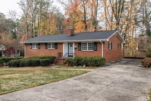 $625,000 - 3Br/2Ba -  for Sale in Vanguard Park, Raleigh