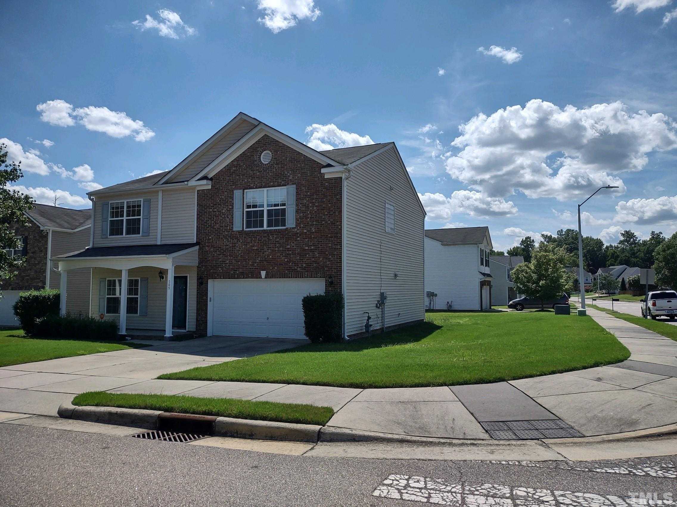 $455,000 - 4Br/3Ba -  for Sale in Widewaters Village, Knightdale