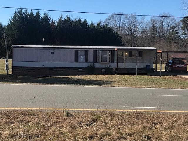 Photo 1 of 4 of 7444 Durham Road mobile home